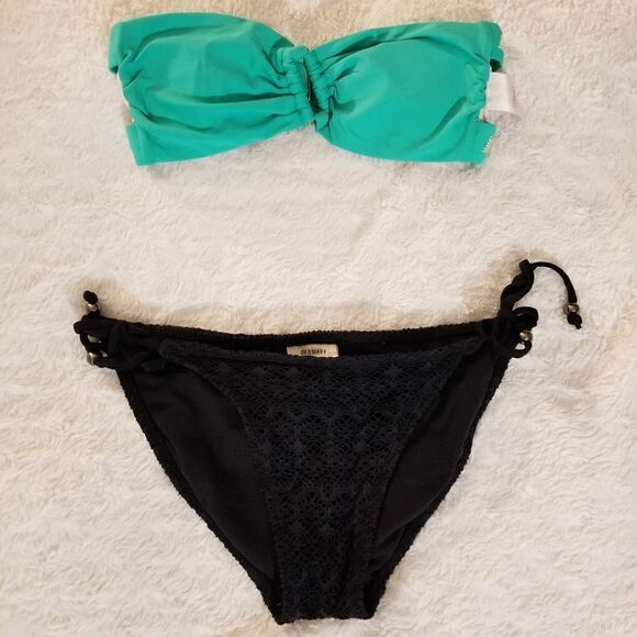 5/$25 Bandeau bikini set - Picture 1 of 3